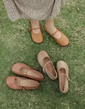 Front Strap Round Head Leather Flats