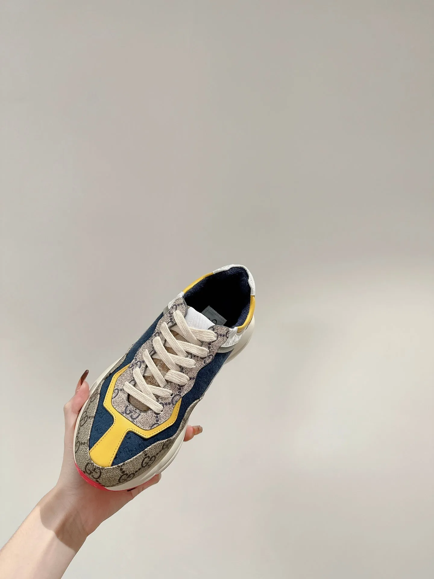 GG RHYTON TRAINER LIGHT BROWN AND LEMON CALFSKIN
