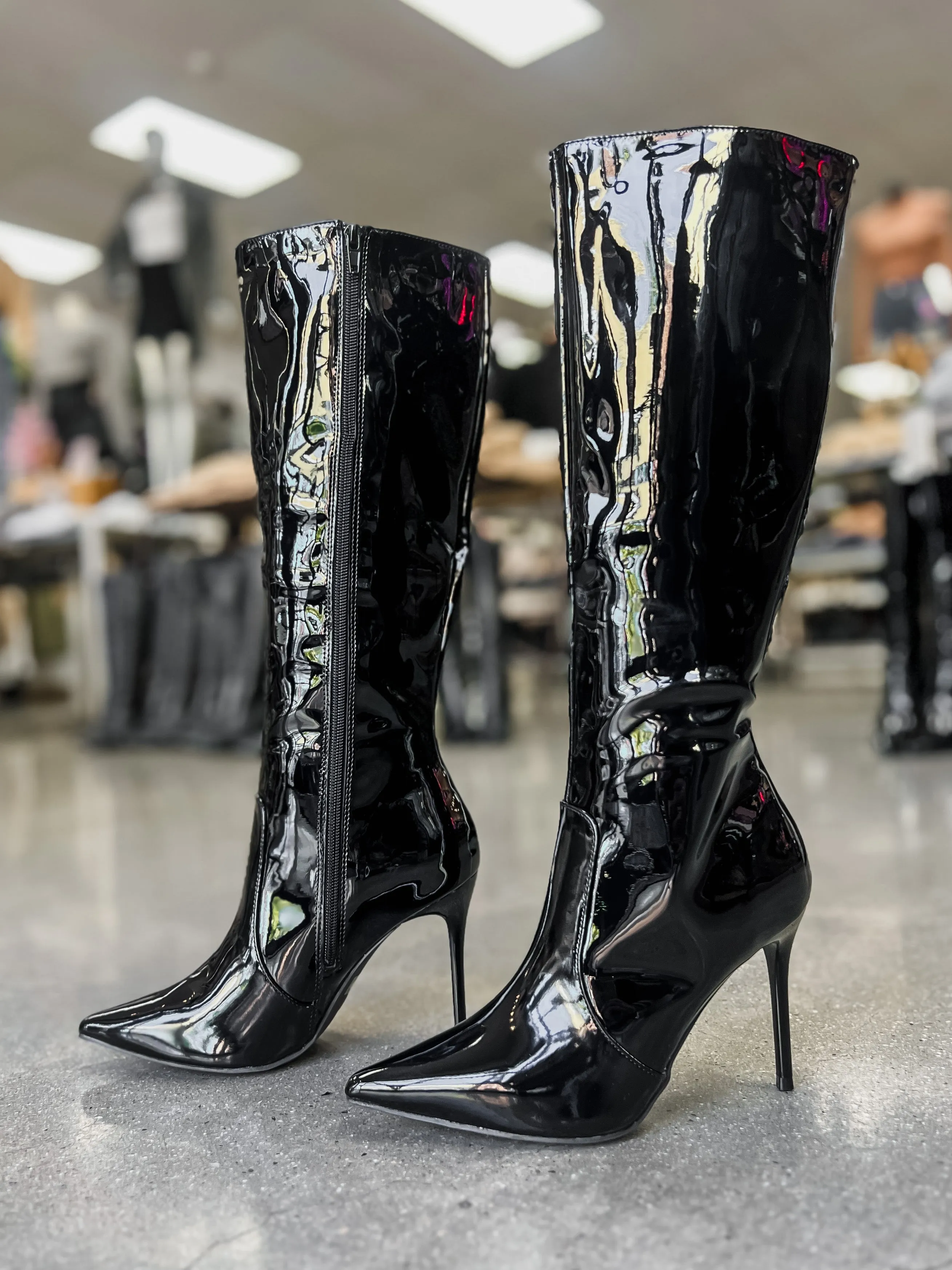 Leah Pointed Toe Patent Knee Heel