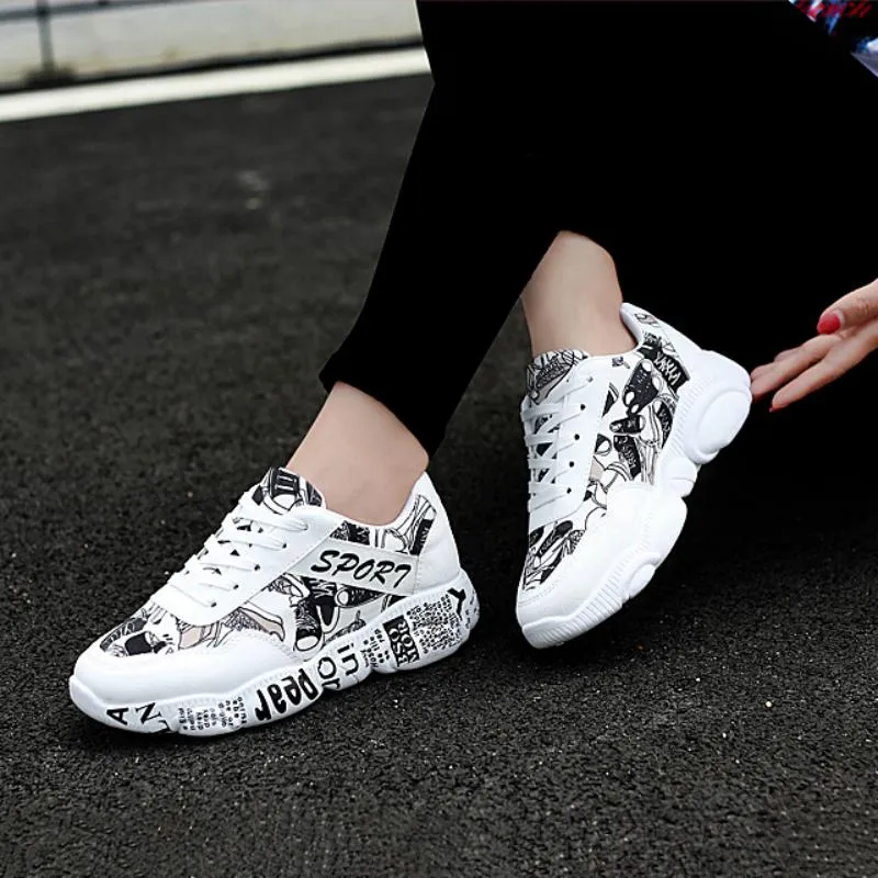 Men's Casual Lace-Up Sneakers